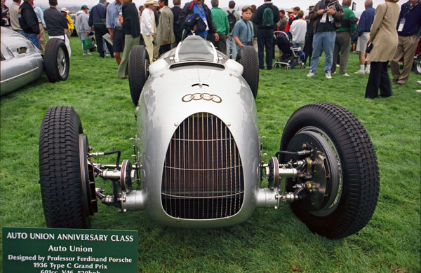 (05-1c)(99-35-10) 1936 Auto Union TypeC GP.jpg