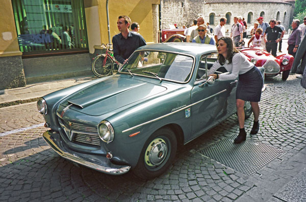 (05-2a)(00-06-11) 1955 Fiat 1100 TV Pininfarina.jpg