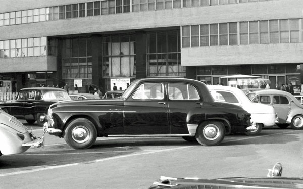 (05-2b)(042-14) 1952-57 Humber Super SnipeⅣ Saloon.jpg