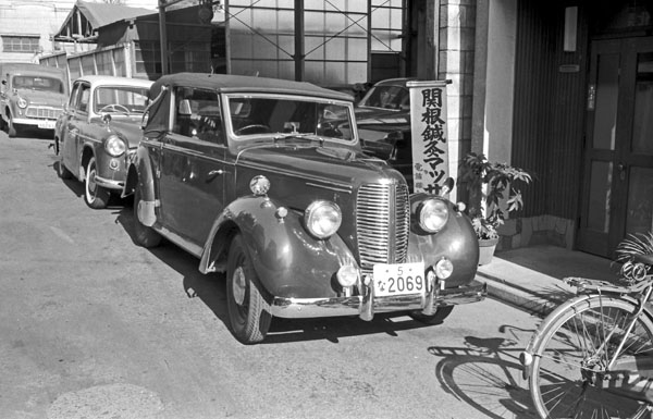 (05-2b)(077-35) 1947 Hillman Minx MkⅠ Drophead Coupe.jpg