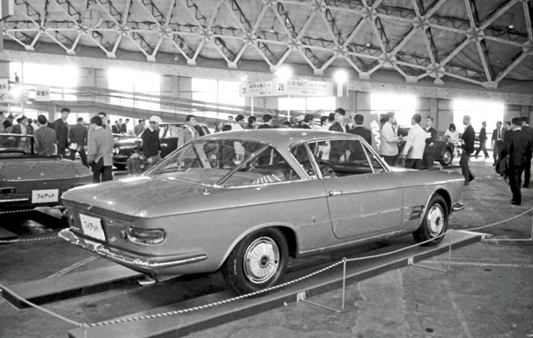 (05-4b)(185-36) 1969 Fiat 2300S Coupe.jpg