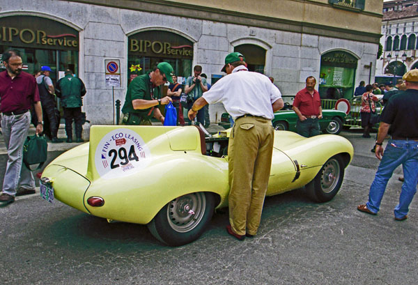 (05-7c)01-11-16) 1955 Jaguar D-Type Roadster.jpg