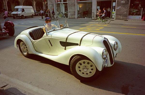 (06-11a)00-04-15 1938 BMW 328.jpg