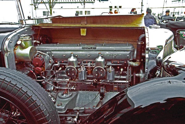 (06-1b)(02-26-27) 1931 Bentley 8-Litre Saloon by Thrupp & Maberly (#YM5035).jpg