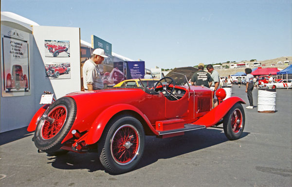 (06-1b)(99-25-21) 1028 Alfa Romeo 6C 1500S Spider Zagato.jpg