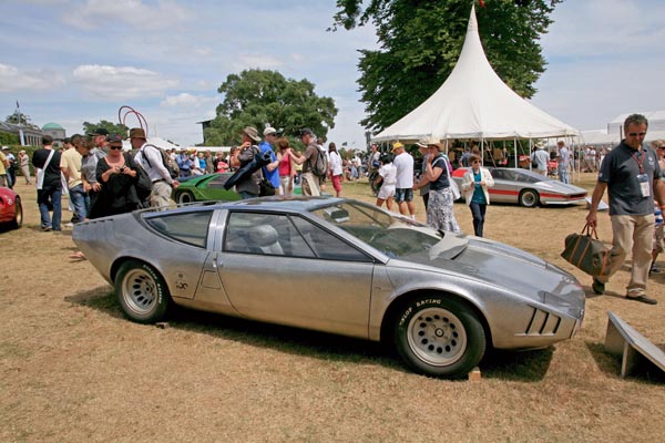 (06-2a)10-07-03_0635 1969 Alfa Romeo Iguana by Giugiaro.JPG