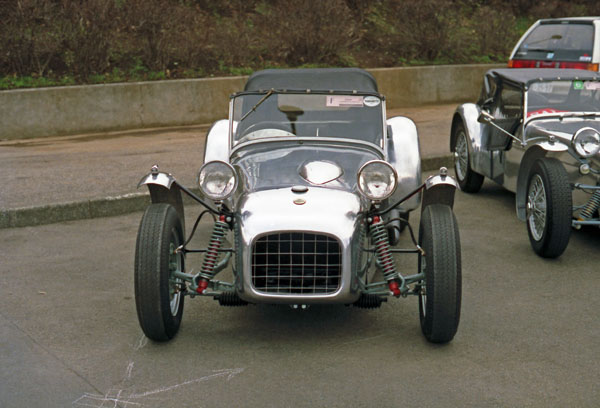 (06-2a)87-01-25 1953-56 Lotus Mk6.jpg