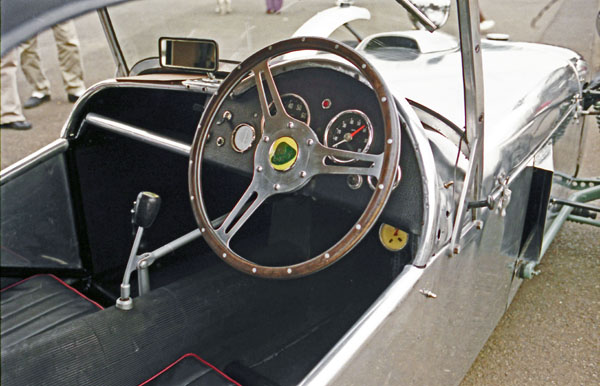 (06-2e)87-02-12 1953-57 Lotus Mk6.jpg