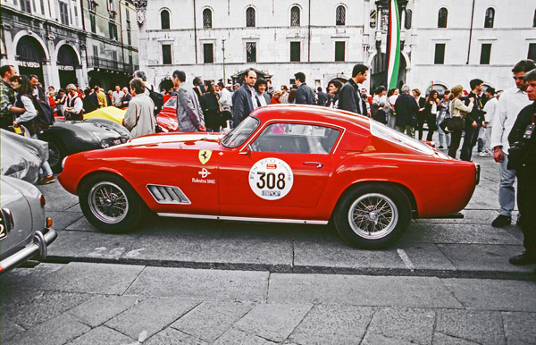 (07-16b)(97-45-04) 1958-9 Ferrari 250 GT TdF SeriesⅢ(latetype) Scaglietti Berlinetta.jpg