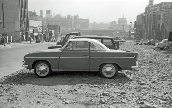 (07-1b)(093-13) 1959-61 Hansa 1100 Coupe.jpg