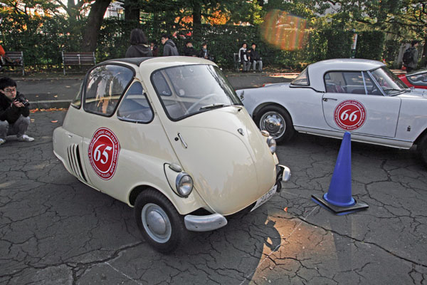 (07-1c)10-11-27_298 1955 Iso Isetta（左ハンドル標準仕様）.JPG