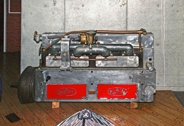 (07-1e2)(01-48-07) Bugatti T58 Railcar-Engine(Royal から転用）のコピー.jpg