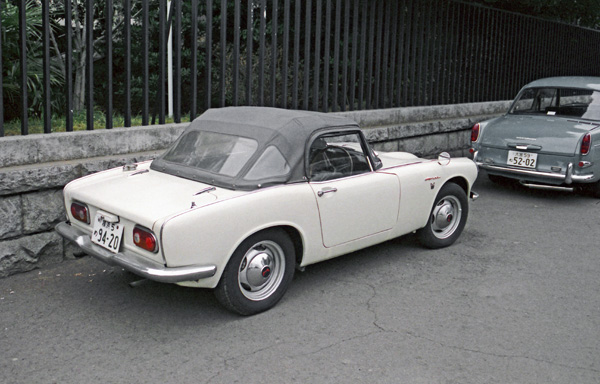 (07-2b)(85-03-29) 1966 Honda S800 (EarlyModel).jpg