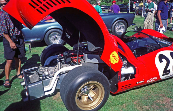 (07-2c)(95-03-27) 1967 Ferrari 330 P4.jpg