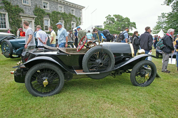 (07-3c) 1913 Bugatti Type18 Black Bess（グッドウッド）.JPG