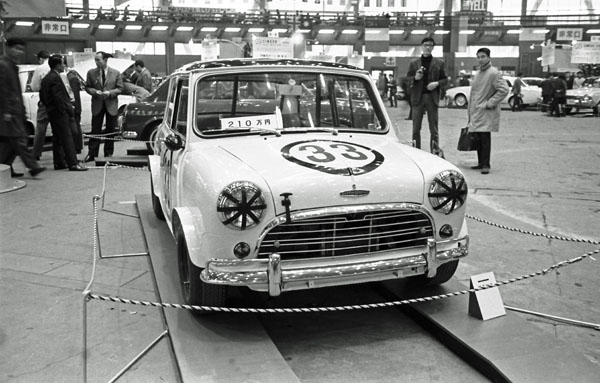 (07-5a)(198-12) 1968 Austin Mini Cooper S (レース仕様）.jpg