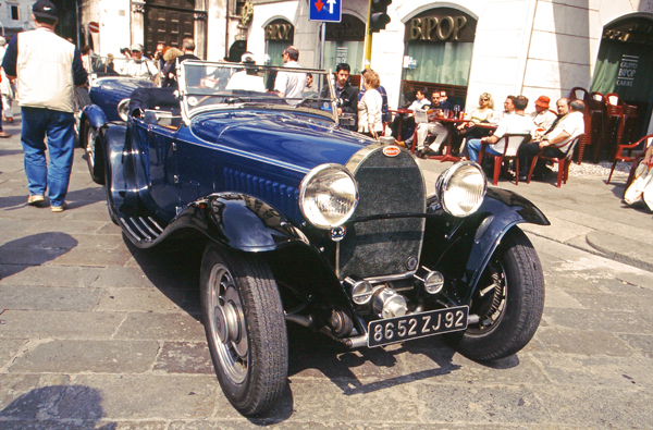 (08-1) (00-07d-13) 1932 Bugatti type49 Roadster_edited-1.jpg