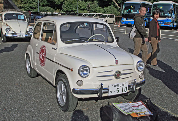 (08-1a)11-11-26_425 1960 Fiat 600D 2dr Berlina.JPG