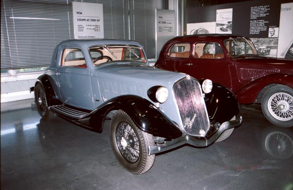 (08-1b)(97-05-10) 1934 Alfa Romeo 6C 2300 Gran Turismo Coupe.jpg