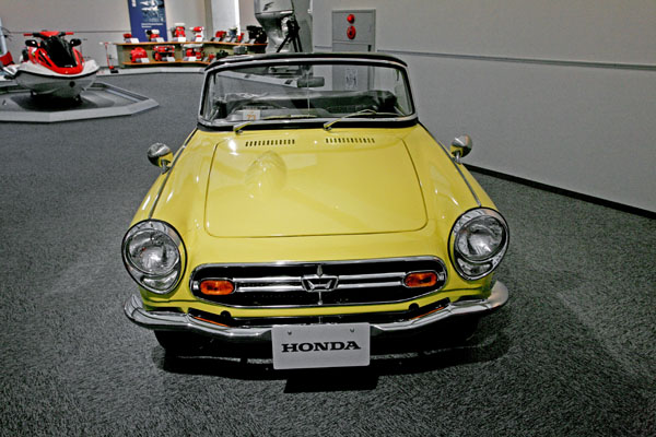 (08-1b)09-11-15_367 1966 Honda S800.JPG