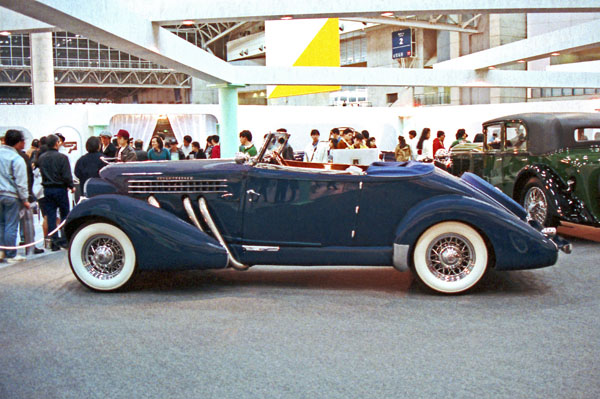 (08-3c)91-09-15b 1936 Auburn Model 852 Labourdette Cabriolette.jpg