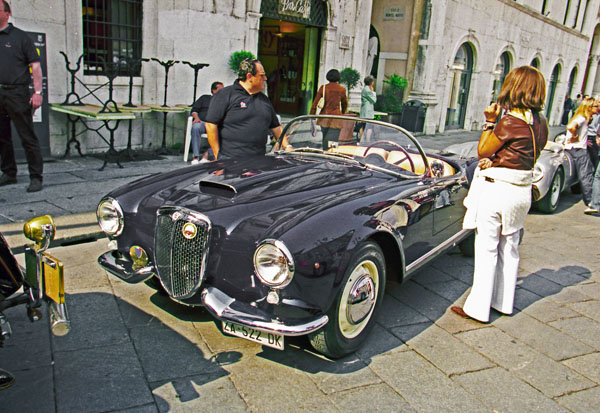 (08-7b)01-09-21 1956 Lancia Aurelia B24 Spyder America.jpg