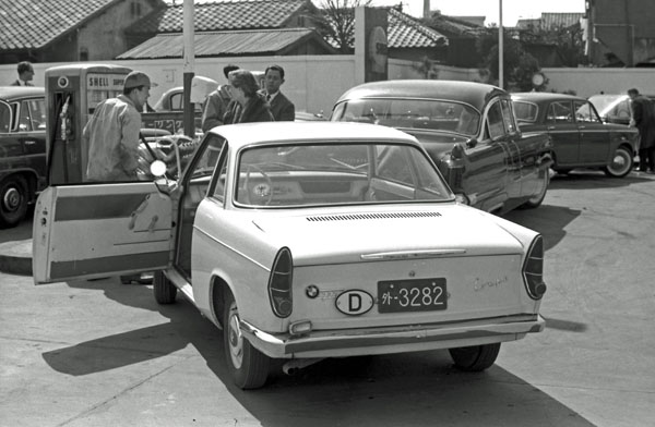 (09-1b)(066-35) 1959-65 BMW 700 Coupe.jpg