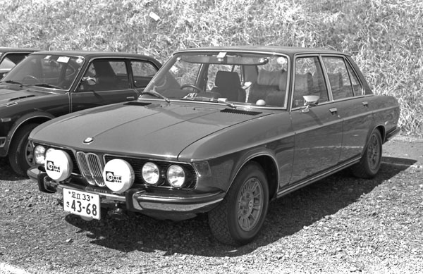 (09-2a)279-02 1971-77 BMW 3.0Si.jpg