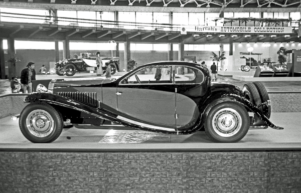 (09-4c)249-29 1932 Bugatti Tyoe50 T Coupe.jpg