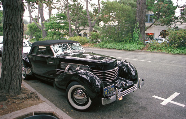 (09-5)(98-21-08) 1937 Cord Model 812 Supercharged Phaeton.jpg