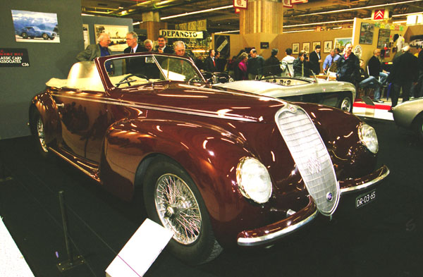 (10-1)(03-05-31) 1939 AlfaRomeo 6C 2500 Sport  Touring Cabiolet.jpg