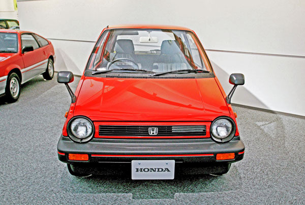 (10-1a)09-11-15_467 1981 Honda City (CVCC 水冷 直4 OHC 1231cc 63ps／5000rpm).JPG