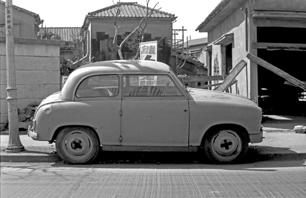 (10-1b)(055-02) 1953 Lloyd LP400 Limousine.jpg