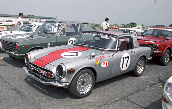 (10-2a)(84-10-30) 1968 Honda S800.jpg