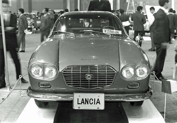(11-10a)( 172-26) 1967 Lancia Flavia Sport Zagato.jpg