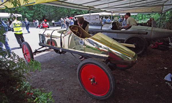 (11-1b) (04-24-06) 1911 Ford Model T The Golden Ford.jpg