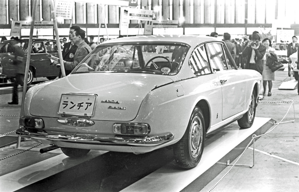 (11-1c)( 172-35) 1967 Lancia Flavia Pininfarina Coupe.jpg