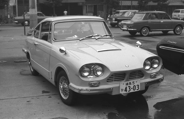 (11-1c)(165-35) 1963-70 Bond Equipe GT4S Coupe.jpg