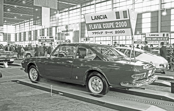 (11-6c)( 218-14) 1970 Lancia Flavia Coupe 2000.jpg
