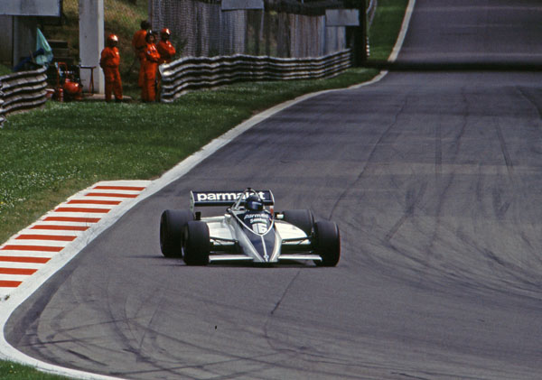 (12-10)(01-39c-16) 1982 Brabham BT49.jpg