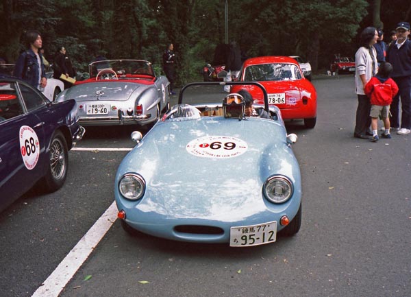 (12-1a)(99-43-11) 1958-61 Austin Healey Sprite Mk1 Longnose.jpg