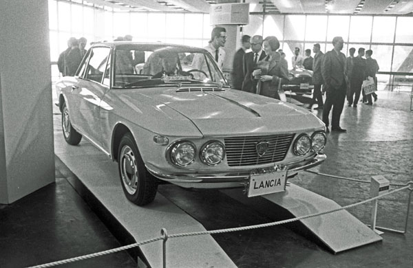 (12-1b)(133-17) 1966 Lancia Fulvia Coupe.jpg