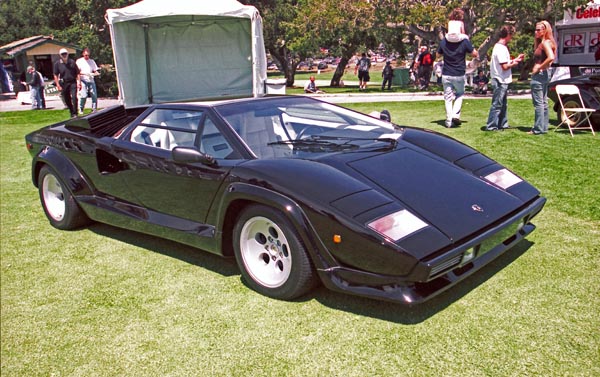(12-2a)(04-48-16) 1982 Lamborghini Countach 5000S.jpg