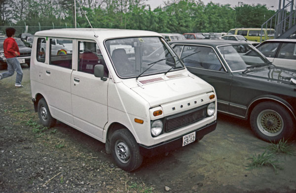 (12-3a 2-2j)(82-08-06) 1972 Honda Life StepVan.jpg