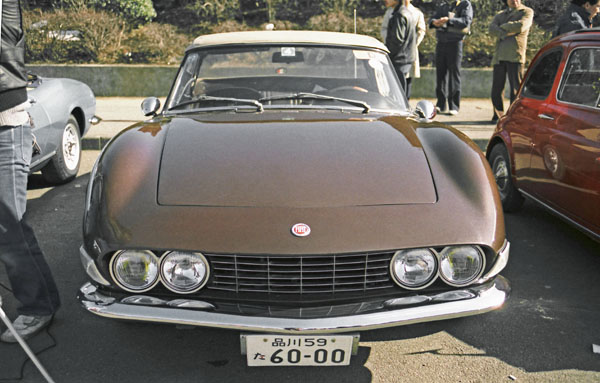 (12-5a)(84-05-19) 1968 Fiat Dino 2000 Pininfarina Spider.jpg