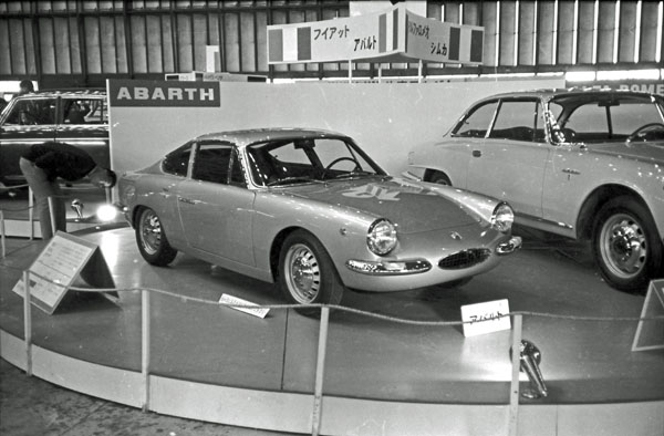 (13-1 )(110-12) 1964 Abarth Monomille 1000.jpg