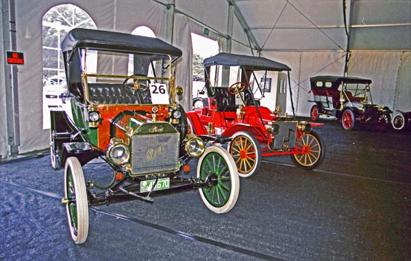 (13-1a) (95-28-09) 1913 Ford Model T Torpedo Runabout.jpg