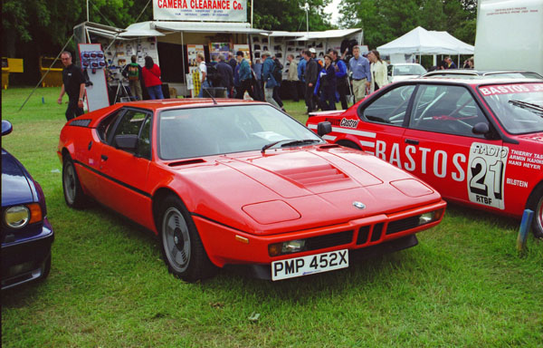 (13-1a)(00-26-29) 1978-81 BMW M1Coupe.jpg
