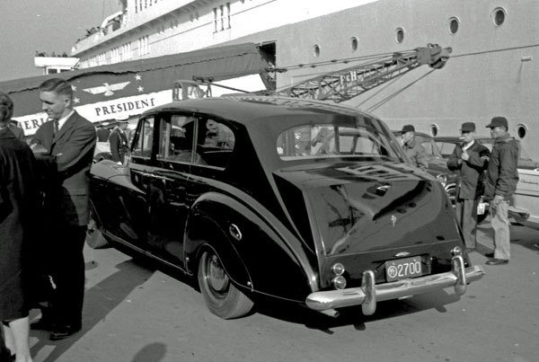 (13-1b)(067-06) 1957-68 Vandenplas Princess A135 Limousine.jpg