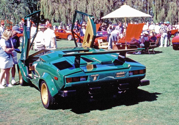 (13-1b)(95-38-03) 1985 Lamborghini Countach 5000 Quattro Valvole.jpg